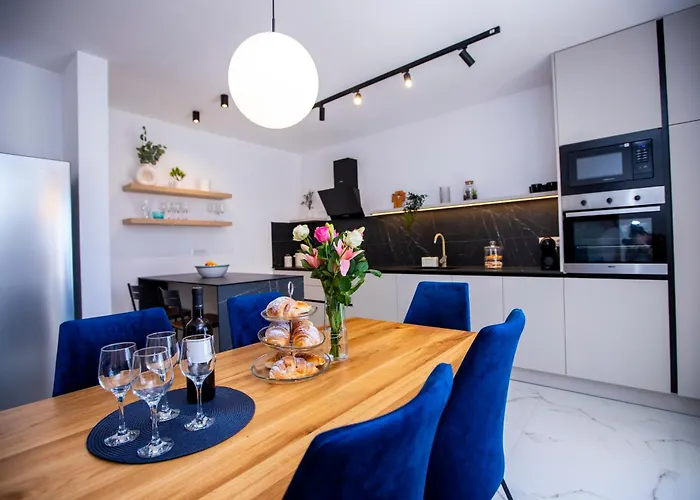 La Dolce Vita-trogir